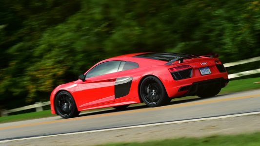 El Audi R8 Plus Underground Racing recibe un kit Twin-Turbo y entrega... ¡2.200 CV de potencia!