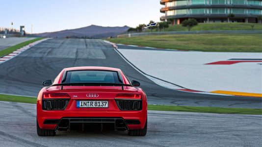 El Audi R8 Plus Underground Racing recibe un kit Twin-Turbo y entrega... ¡2.200 CV de potencia!