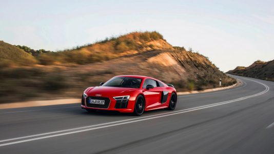 El Audi R8 Plus Underground Racing recibe un kit Twin-Turbo y entrega... ¡2.200 CV de potencia!