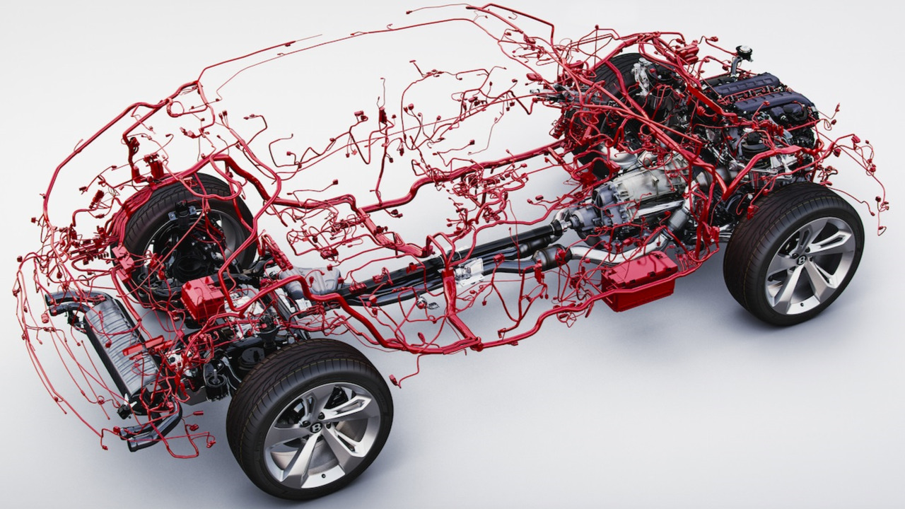 ¿Quieres ver cómo es el cableado completo de un Bentley Bentayga? 2