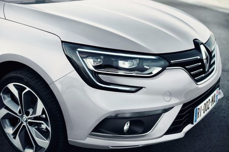 Renault Mégane Sedán 2017: Llega el eslabón anterior al Talisman