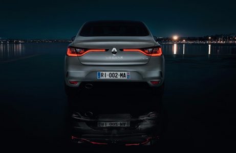 Renault Mégane Sedán 2017: Llega el eslabón anterior al Talisman