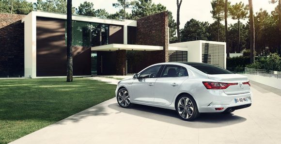 Renault Mégane Sedán 2017: Llega el eslabón anterior al Talisman