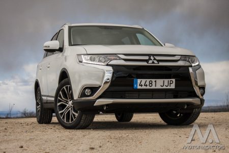 Prueba: Mitsubishi Outlander 220 DI-D 150 CV 2WD (equipamiento, comportamiento, conclusión)