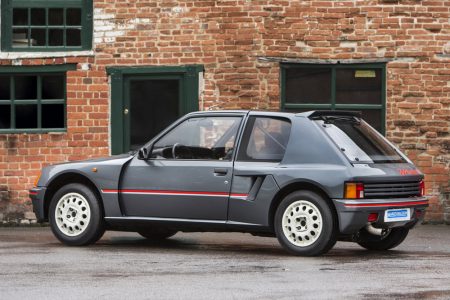 Sale a la venta un Peugeot 205 T16 con tan sólo 12.266 kilómetros: Hacerte con una leyenda de Grupo B es posible