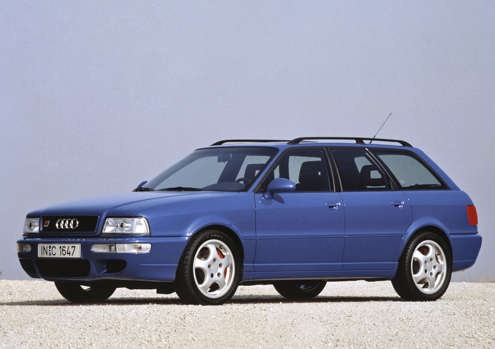 1994: first five-cylinder RS engine:In 1994, the most powerful five-cylinder production engine built by Audi to date goes into action in the Audi Avant RS 2 (B4). With turbocharging, fuel injection and standard-fit emissions control, it produces 232 kW (315 hp) at 6,500 revolutions per minute from a displacement of 2,226 cc and delivers 410 newton meters (302.40 lb-ft) of torque at 3,000 rpm.