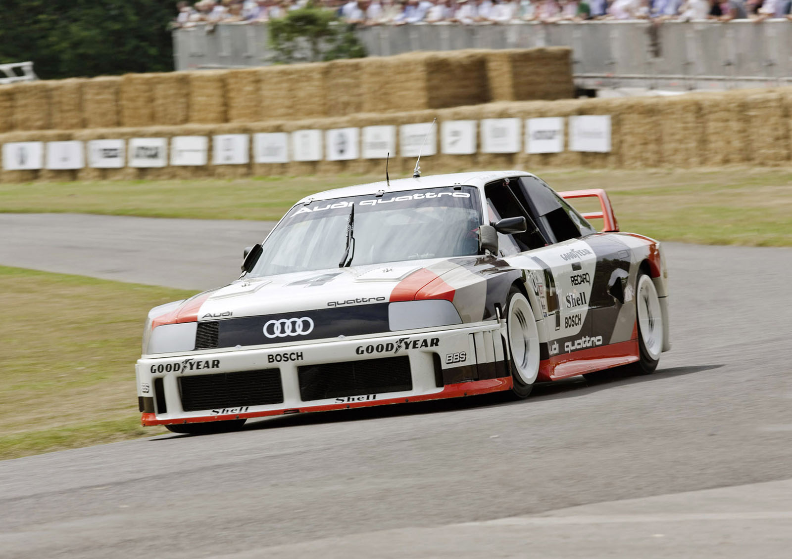 1989: most powerful five-cylinder works engine in motorsport:At the 1989 IMSA GTO in the USA, the Audi 90 quattro competes in its races with the most powerful fivecylinder works engine. The turbocharged aluminum engine is a 2.2-liter high-performance unit specially designed for racing. It develops 530 kW (720 hp) at 7,500 revolutions per minute and delivers 720 newton meters (531.04 lb-ft) of torque at 6,000 rpm. Overall, the Audi 90 quattro IMSA GTO wins seven races in the American touring car series in the 1989 season.