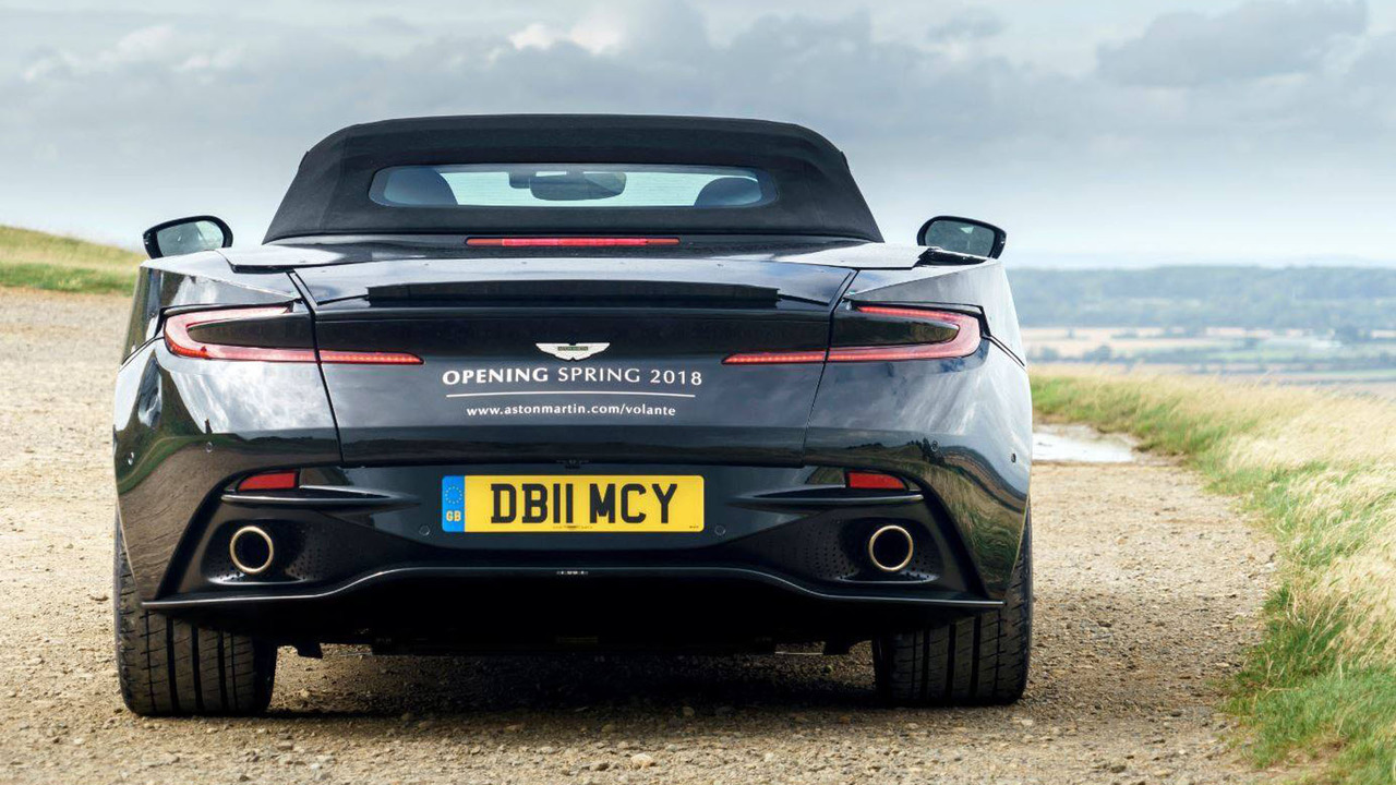 Aston Martin DB11 Volante, primeras imágenes oficiales