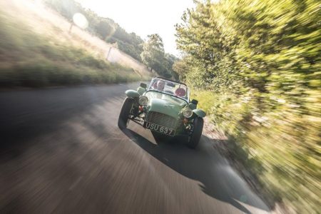 Caterham Seven Sprint: Aires retro para el 60 aniversario