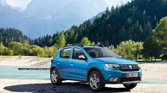 Dacia pone al día el Sandero y Logan: Ahora con caja EDC y un nuevo motor