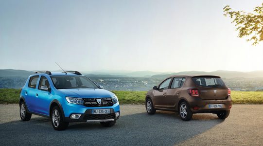 Dacia pone al día el Sandero y Logan: Ahora con caja EDC y un nuevo motor