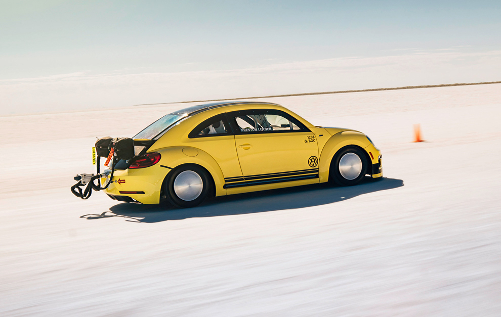 El Volkswagen Beetle LSR que alcanza 328 km/h: El escarabajo que vuela bajo