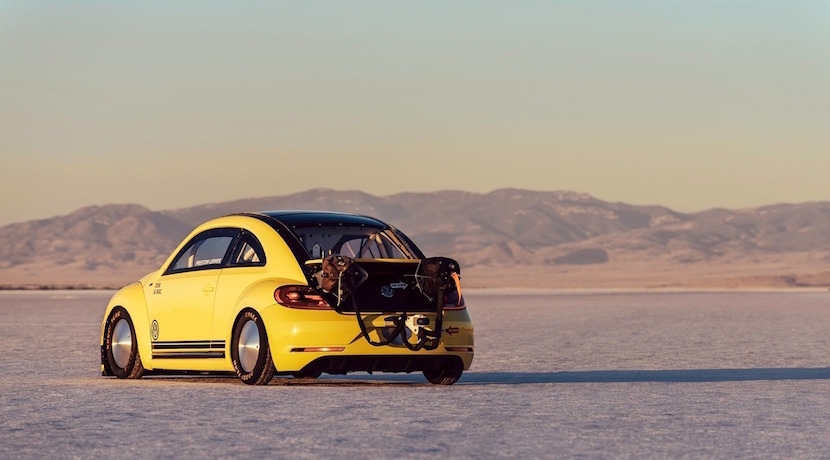 El Volkswagen Beetle LSR que alcanza 328 km/h: El escarabajo que vuela bajo