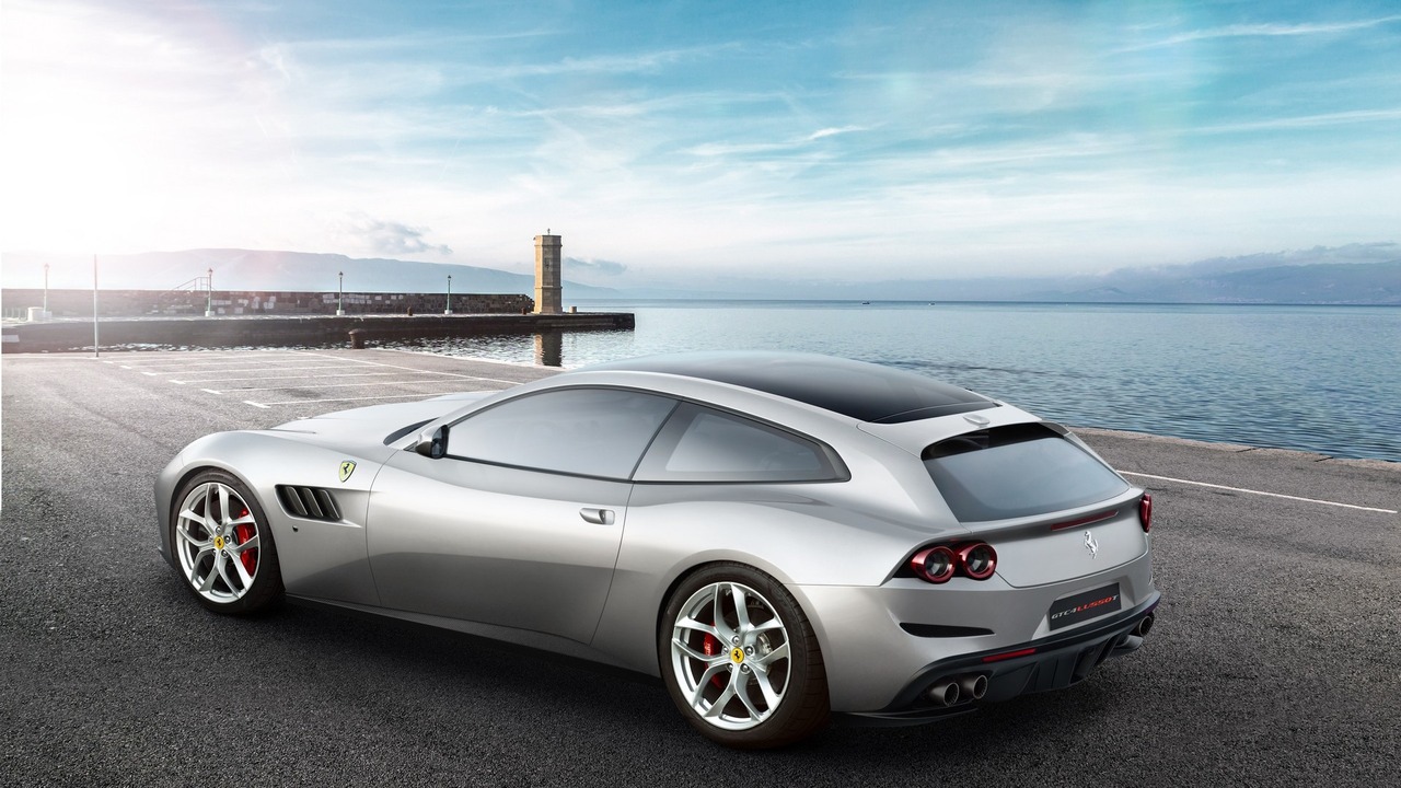 Ferrari GTC4Lusso T, llega la versión V8 del gran turismo