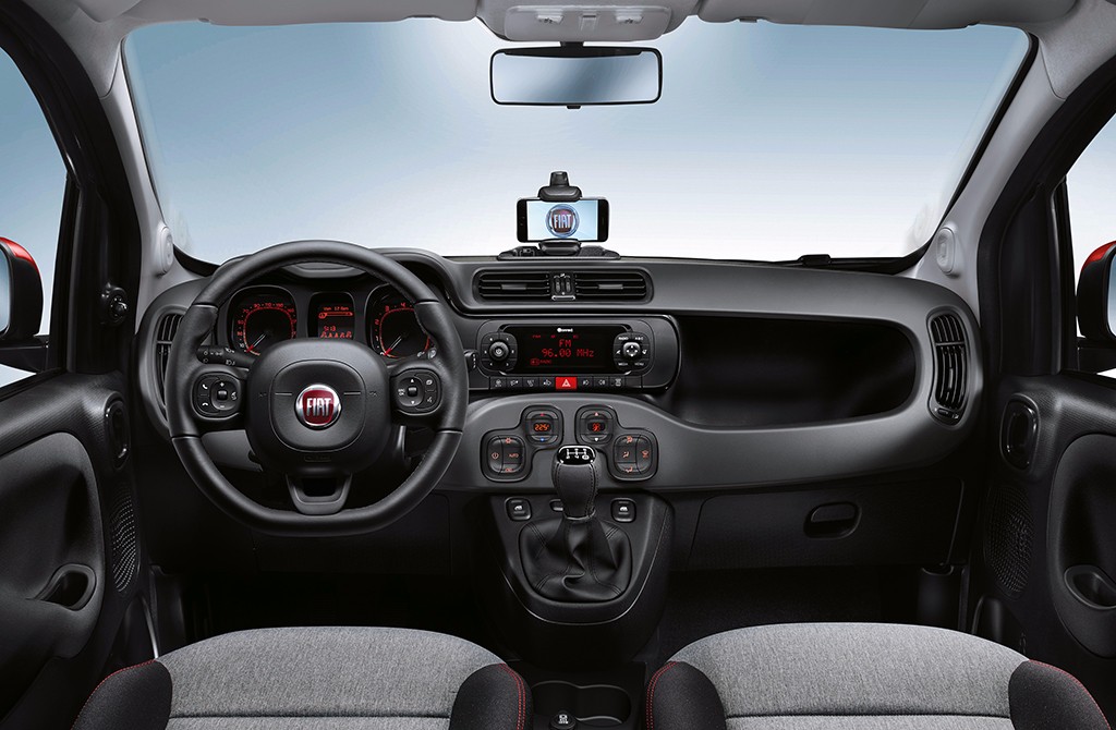 Fiat Panda 2017: Con más equipamiento y mayor conectividad 16