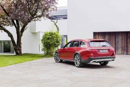 Mercedes Clase E All-Terrain: La mejor forma de hacerte con un Clase E apto para el campo