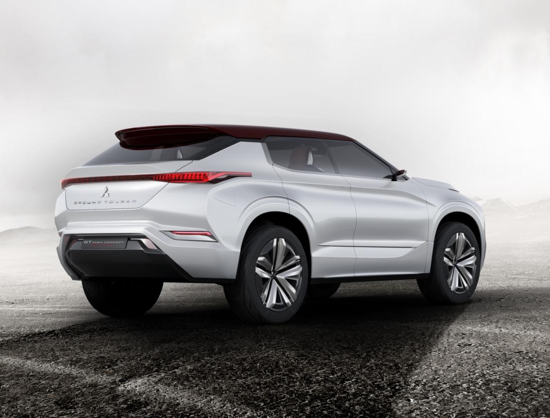 Mitsubishi GT-PHEV Concept: Un prototipo de SUV híbrido enchufable que veremos en el Salón de París