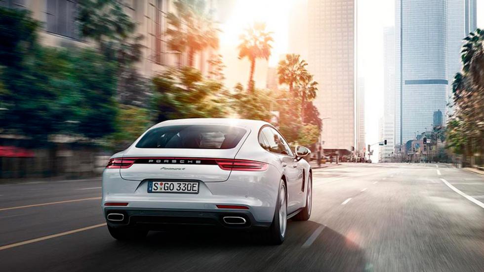 Porsche ya trabaja en el Panamera 4 E-Hybrid de ocho cilindros