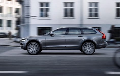 Ranchera todoterreno: Así luce el Volvo V90 Cross Country en imágenes