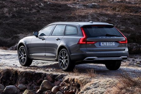 Ranchera todoterreno: Así luce el Volvo V90 Cross Country en imágenes