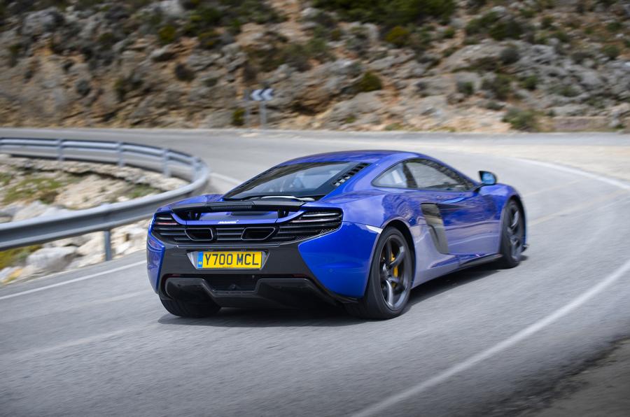 Más cerca del McLaren P14, sucesor del 650S: más potente, deportivo y avanzado