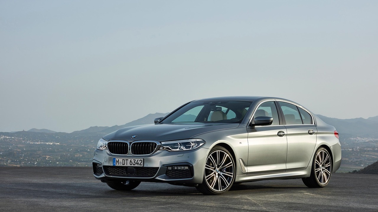 El BMW Serie 8 continúa adelante, premium pero también deportivo