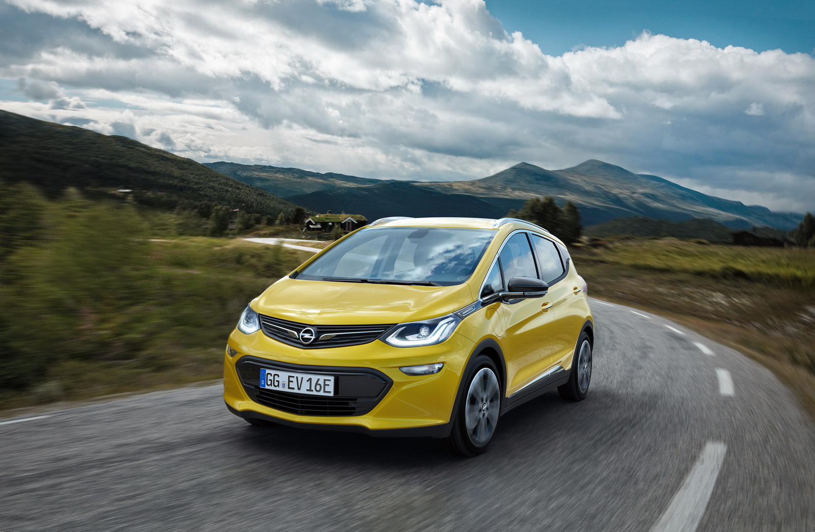 Opel Ampera-e: Con más de 500 kilómetros de autonomía, a Tesla se le complica el escenario 3