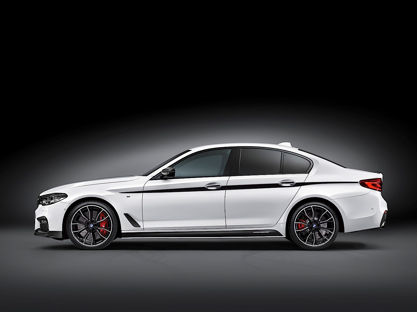 Añade picante a tu BMW Serie 5 de la mano de BMW M Performance 4