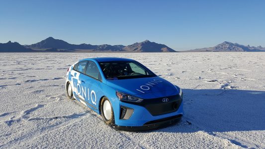 Hyundai Ioniq: Récord FIA de velocidad, porque los híbridos también pueden ser rápidos