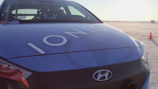 Hyundai Ioniq: Récord FIA de velocidad, porque los híbridos también pueden ser rápidos