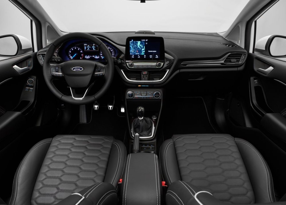 ford-fiesta-2017-8