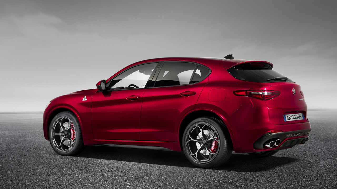 Oficial: Alfa Romeo Stelvio Quadrifoglio, ¡por fin!