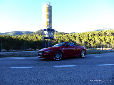 Prueba Audi TT Roadster 2.0 TFSI quattro S Tronic 230 CV: Será difícil que no te arranque una sonrisa...