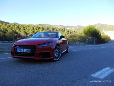 Prueba Audi TT Roadster 2.0 TFSI quattro S Tronic 230 CV: Será difícil que no te arranque una sonrisa...