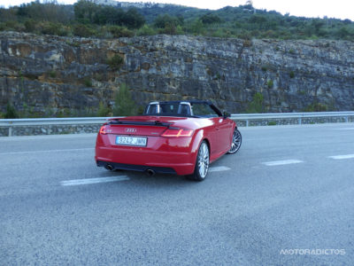 Prueba Audi TT Roadster 2.0 TFSI quattro S Tronic 230 CV: Será difícil que no te arranque una sonrisa...
