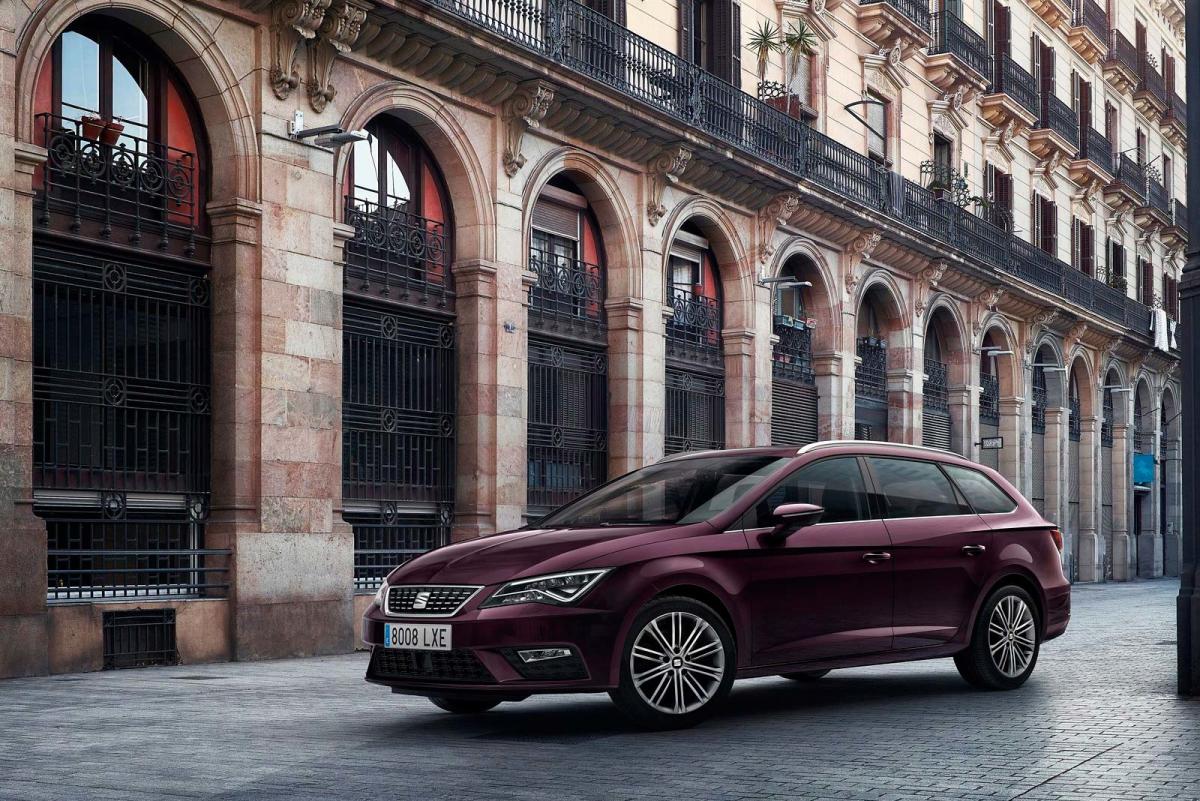 SEAT León 2017: El renovado compacto parte de los 19.080 euros y tres carrocerías