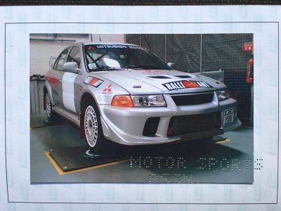 ¿Un Peugeot 205 T16 tuneado? Algo así... y con motor de Mitsubishi Lancer EVO VIII