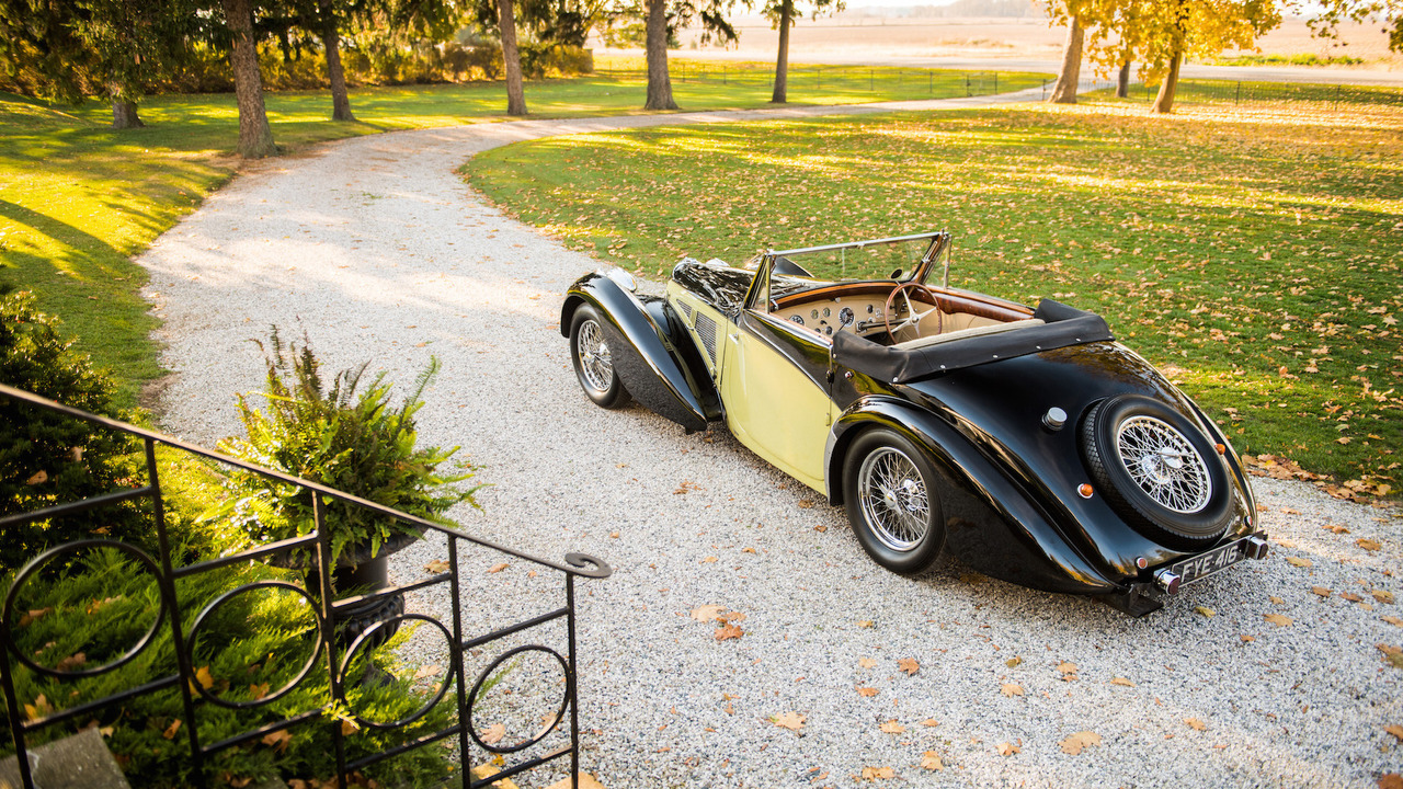 Una de las tres unidades del Bugatti 57S Cabrio de 1937 a subasta: ¡Podría llegar a los 8 millones de euros!