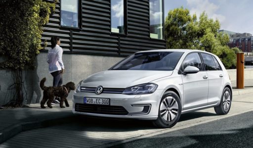 Volkswagen e-Golf 2017: Ahora con 300 kilómetros de autonomía y más potencia