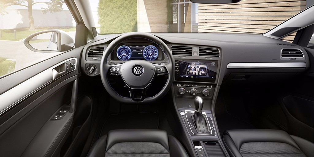 Volkswagen e-Golf 2017: Ahora con 300 kilómetros de autonomía y más potencia 7