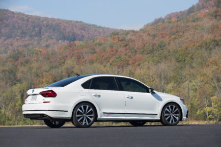 Volkswagen Passat GT Concept: Con el motor VR6 con su 3.6 de seis cilindros y 280 CV