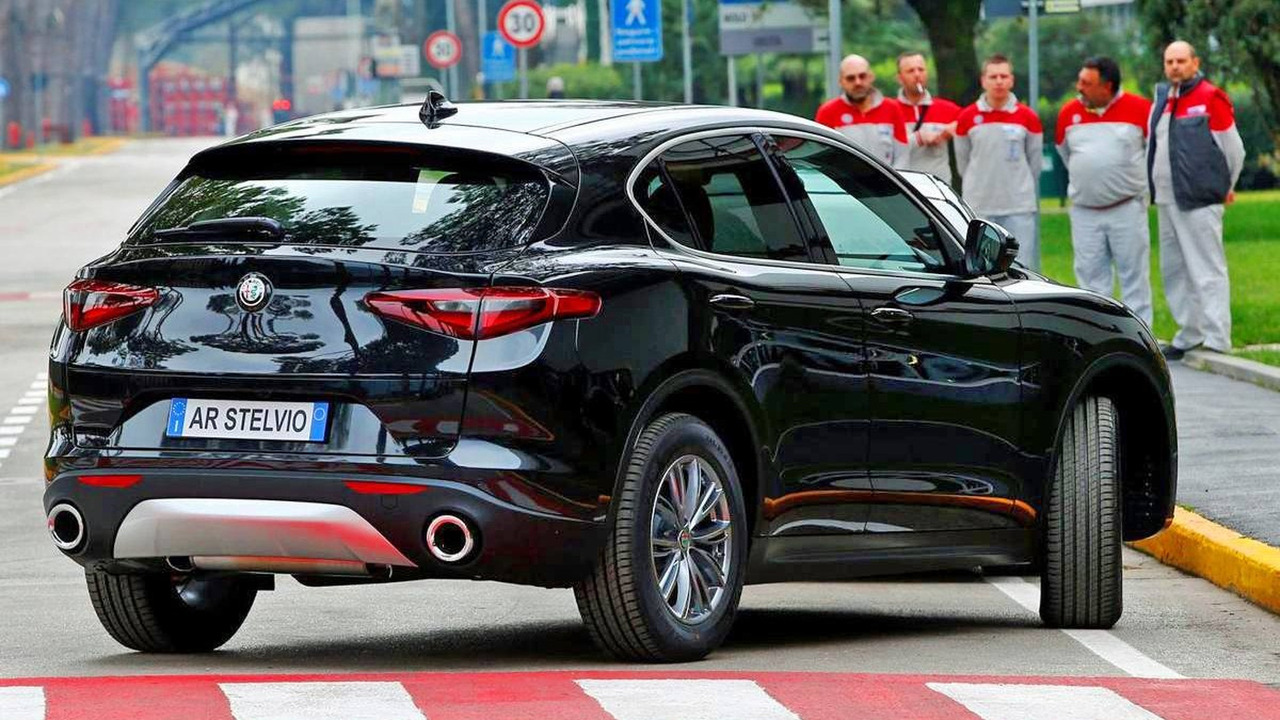 Así es el Alfa Romeo Stelvio "estándar"