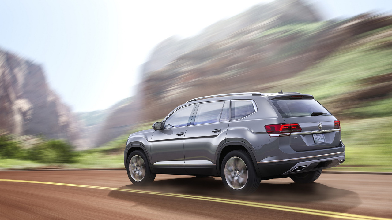 2018-volkswagen-atlas-1