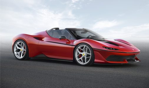 Ferrari J50: 690 CV, el regalo de navidad italiano del que sólo habrá 10 ejemplares