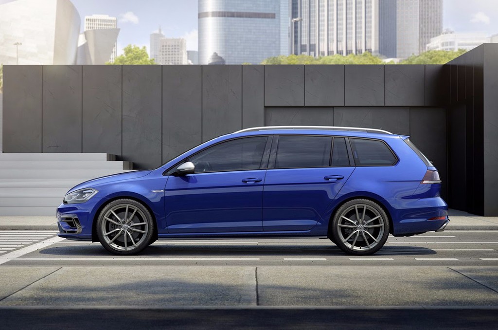 Volkswagen Golf R 2017: Ahora con 310 CV y estética actualizada