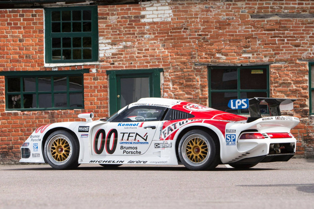 ¿Cuánto estarías dispuesto a pagar por un Porsche 911 GT1 (993) homologado para calle?