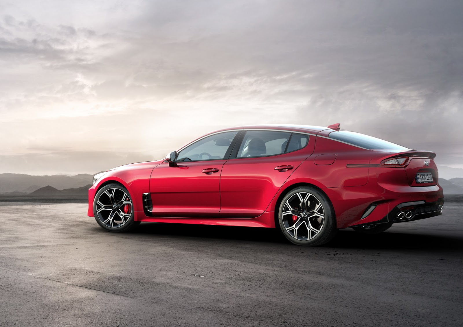 El KIA Stinger que veremos en Europa contará con un motor diésel de 2.2 litros y 200 CV