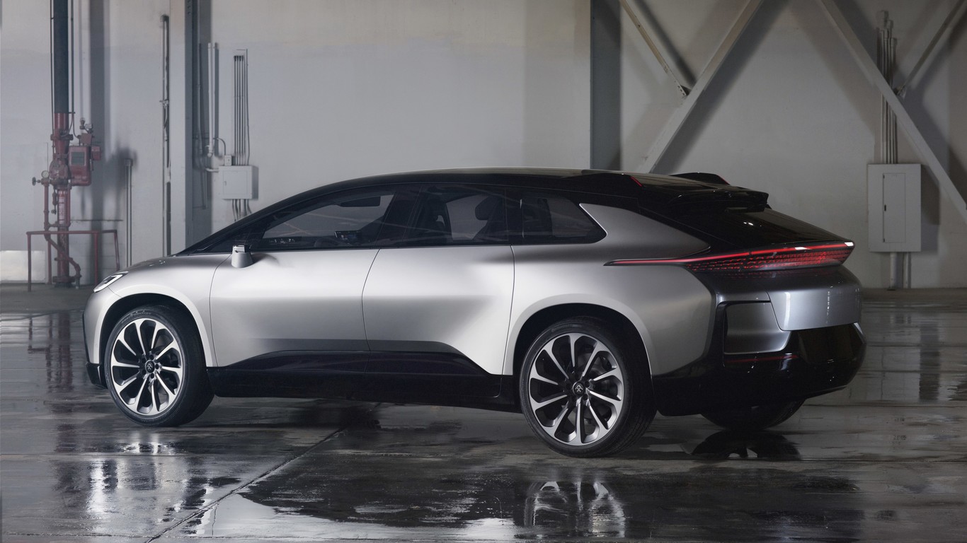 Faraday Future FF91: Con 700 kilómetros de autonomía y 1.050 CV. ¿Nos encontramos ante el enemigo por excelencia de Tesla?