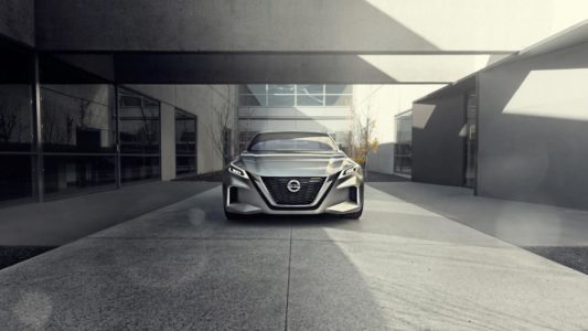 Nissan Vmotion 2.0 Concept: Así ve Nissan los sedanes del futuro