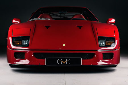 ¿Tienes 1,02 millones de euros? Entonces comprar el Ferrari F40 de Eric Clapton puede ser tu opción